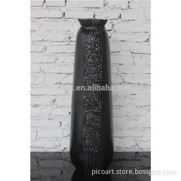 Abstract metal sculpture for home decoration